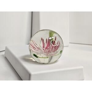 Vintage Flower Mini Paperweight (Minor Scratches)